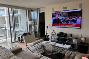 Condominium, 201 Ocean Ave., Santa Monica, CA 90402 - 4