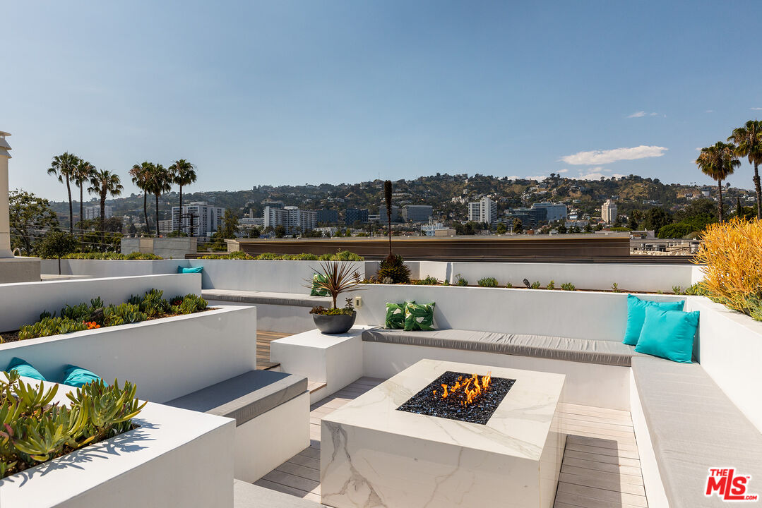 Condominium, 851 Kings rd, West Hollywood , CA 90069 - 1