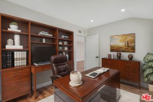 , 23153 Gonzales dr, Woodland Hills, CA 91367 - 32