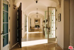 Single Family Residence, 563 Spoleto dr, Pacific Palisades, CA 90272 - 8