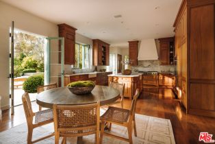 Single Family Residence, 563 Spoleto dr, Pacific Palisades, CA 90272 - 12