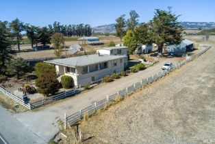 Single Family Residence,  Lakeville highway, Petaluma, CA 94954 - 4