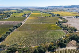 Land, 748 W Watmaugh Rd, Sonoma, CA  Sonoma, CA 95476