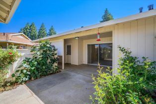 Single Family Residence,  Aspen Meadows circle, Santa Rosa, CA 95409 - 37