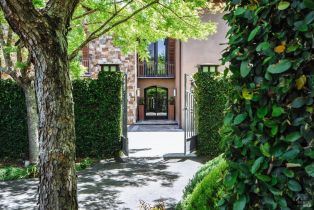 Single Family Residence,  Old Barn road, Healdsburg, CA 95448 - 5