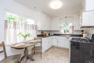 Single Family Residence,  Monticello road, Napa, CA 94558 - 12