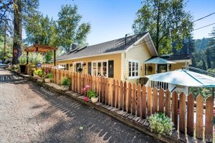 Single Family Residence,  Cosmo court, Russian River, CA 95436 - 2