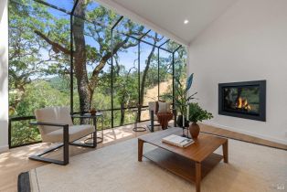 Single Family Residence, 1160 Dance Dr, Sonoma, CA  Sonoma, CA 95476