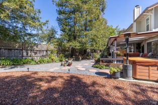 Single Family Residence,  Rosina court, Windsor, CA 95492 - 34