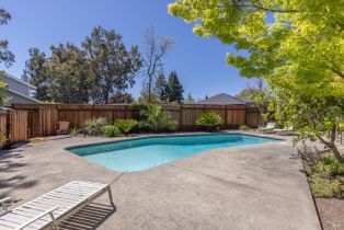 Single Family Residence,  Rosina court, Windsor, CA 95492 - 38