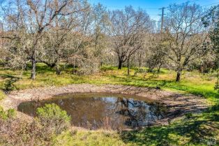 Single Family Residence,  Henno road, Glen Ellen, CA 95442 - 33