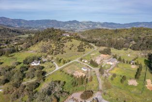 Single Family Residence,  Matanzas Creek lane, Santa Rosa, CA 95404 - 12