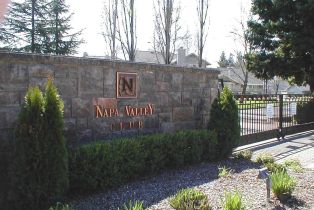 Condominium,  Valley Club circle, Napa, CA 94558 - 29