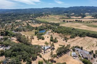 Single Family Residence,  Chiquita road, Healdsburg, CA 95448 - 59