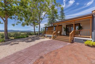 Single Family Residence,  Chiquita road, Healdsburg, CA 95448 - 3