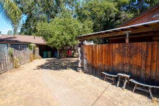 Single Family Residence,  Else way, Cloverdale, CA 95425 - 3