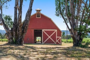 Single Family Residence,  Old Redwood highway, Healdsburg, CA 95448 - 9