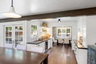 Single Family Residence,  Henno road, Glen Ellen, CA 95442 - 19