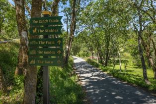 Single Family Residence, 3948 Wallace Creek road, Healdsburg, CA 95448 - 47