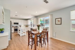 Single Family Residence,  Firefly lane, Napa, CA 94558 - 9