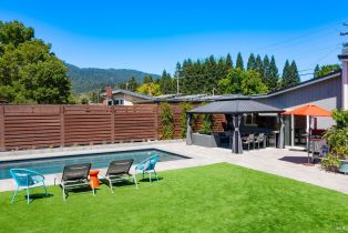 Single Family Residence,  Madrone road, Glen Ellen, CA 95442 - 7