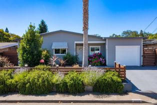 Single Family Residence,  Madrone road, Glen Ellen, CA 95442 - 3