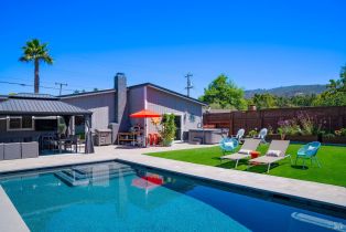 Single Family Residence,  Madrone road, Glen Ellen, CA 95442 - 33