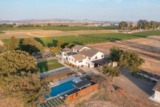 Single Family Residence, 2111 Las Amigas Rd, Napa, CA  Napa, CA 94559