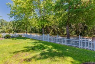 Single Family Residence,  Creek Meadow drive, Santa Rosa, CA 95404 - 2