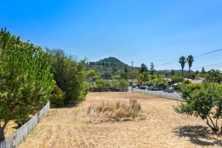 Single Family Residence,  University street, Healdsburg, CA 95448 - 30