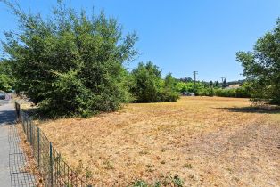 Single Family Residence,  University street, Healdsburg, CA 95448 - 32