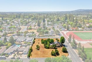 Single Family Residence,  University street, Healdsburg, CA 95448 - 34