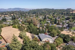 Single Family Residence,  Linda Mesa way, Napa, CA 94558 - 2