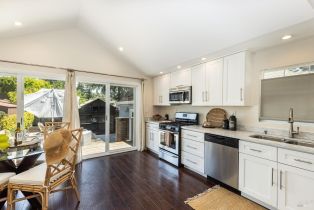 Single Family Residence, 428 Wilson St, Napa, CA  Napa, CA 94559