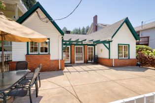 Single Family Residence,  Riverside drive, Russian River, CA 95446 - 2