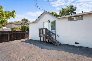 Residential Income,  Tarman drive, Cloverdale, CA 95425 - 7