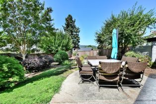 Single Family Residence,  Belhaven court, Santa Rosa, CA 95409 - 25