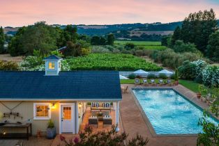 Single Family Residence, 18780 Orange Ave, Sonoma, CA  Sonoma, CA 95476