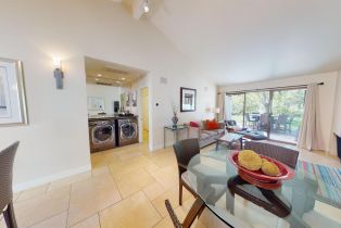 Condominium,  Fairways drive, Napa, CA 94558 - 8