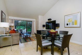 Condominium,  Fairways drive, Napa, CA 94558 - 7