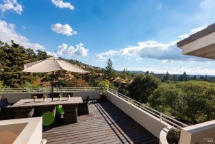 Single Family Residence, 109 Canyon Dr, Napa, CA  Napa, CA 94558