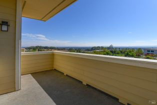 Condominium,  Stonefield lane, Santa Rosa, CA 95403 - 5