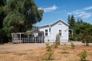 Single Family Residence, 733 University street, Healdsburg, CA 95448 - 6