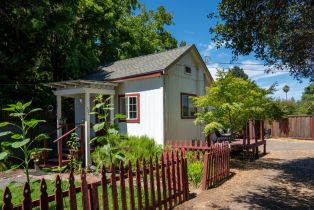 Single Family Residence, 733 University street, Healdsburg, CA 95448 - 9