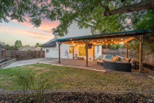 Single Family Residence,  Aaron court, Windsor, CA 95492 - 3