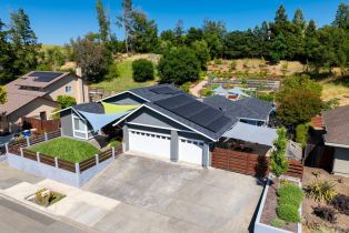 Single Family Residence,  Twin Oaks drive, Napa, CA 94558 - 4