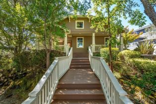 Single Family Residence, 5 Buhman Ct, Napa, CA  Napa, CA 94558