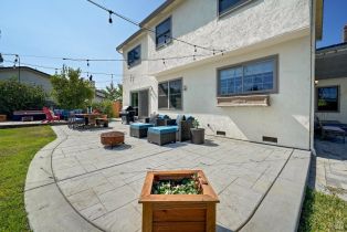 Single Family Residence,  Alpine court, Napa, CA 94558 - 68