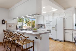 Single Family Residence,  Oakmont drive, Santa Rosa, CA 95409 - 14