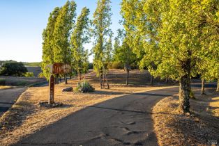 Single Family Residence,  Hillsborough drive, Petaluma, CA 94954 - 12